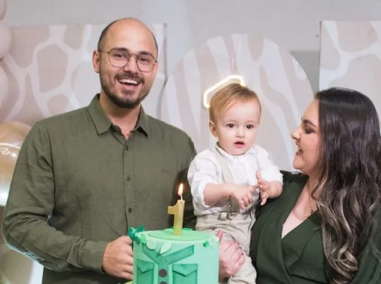Larissa, o marido e o Benício